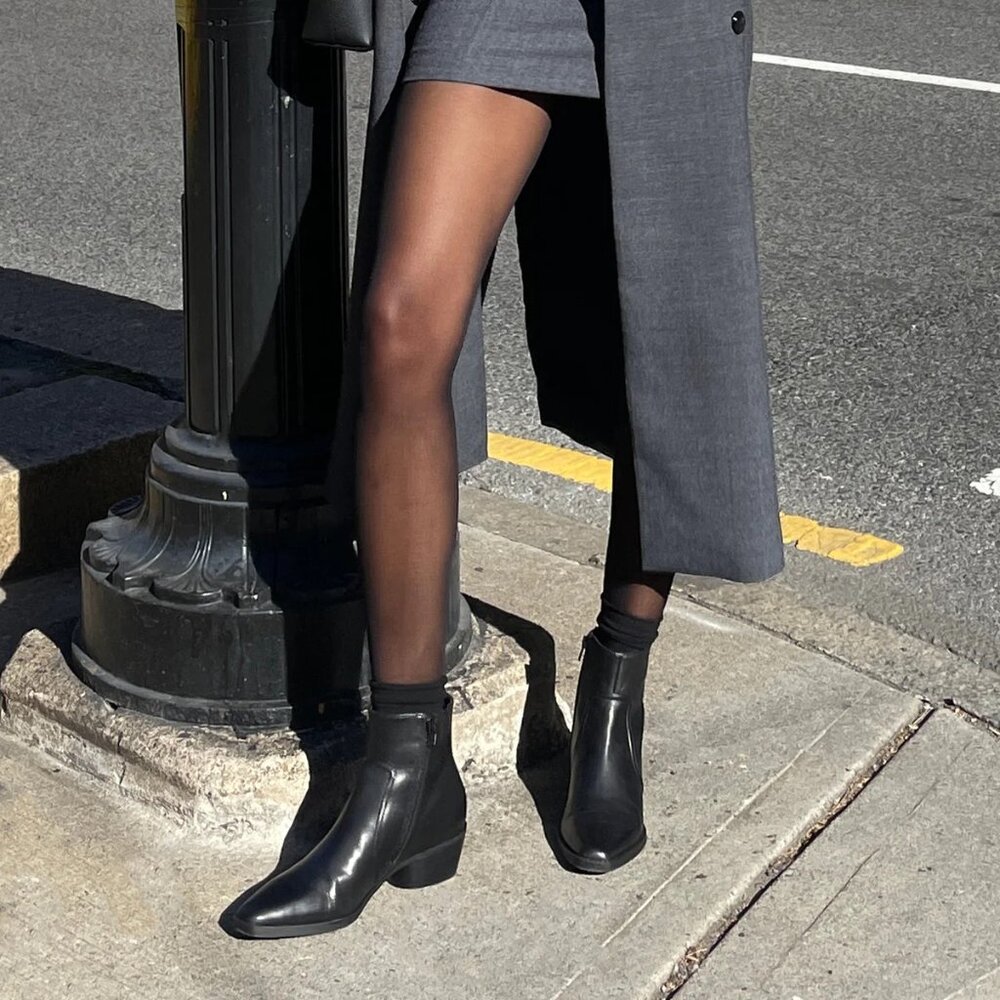 Dolce Vita Fahari H2O Booties Black Leather - Womens Size 8